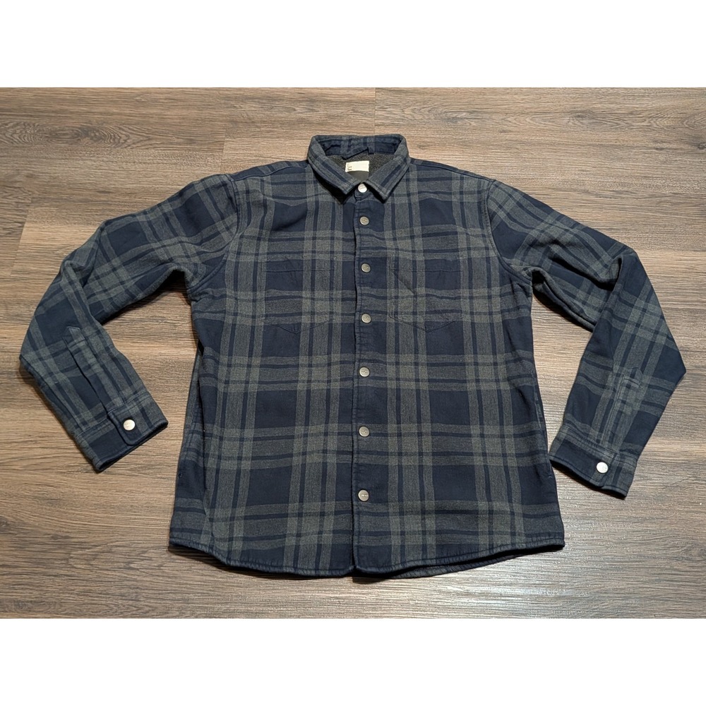 Vuori Mens Range Sherpa Lined Plaid Flannel Shirt Jacket Navy Blue Grey Size M